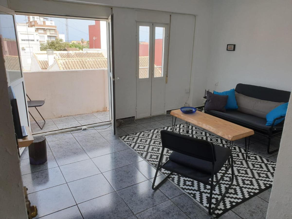 Apartment 400 Meters From The Beach Valencia Exterior photo